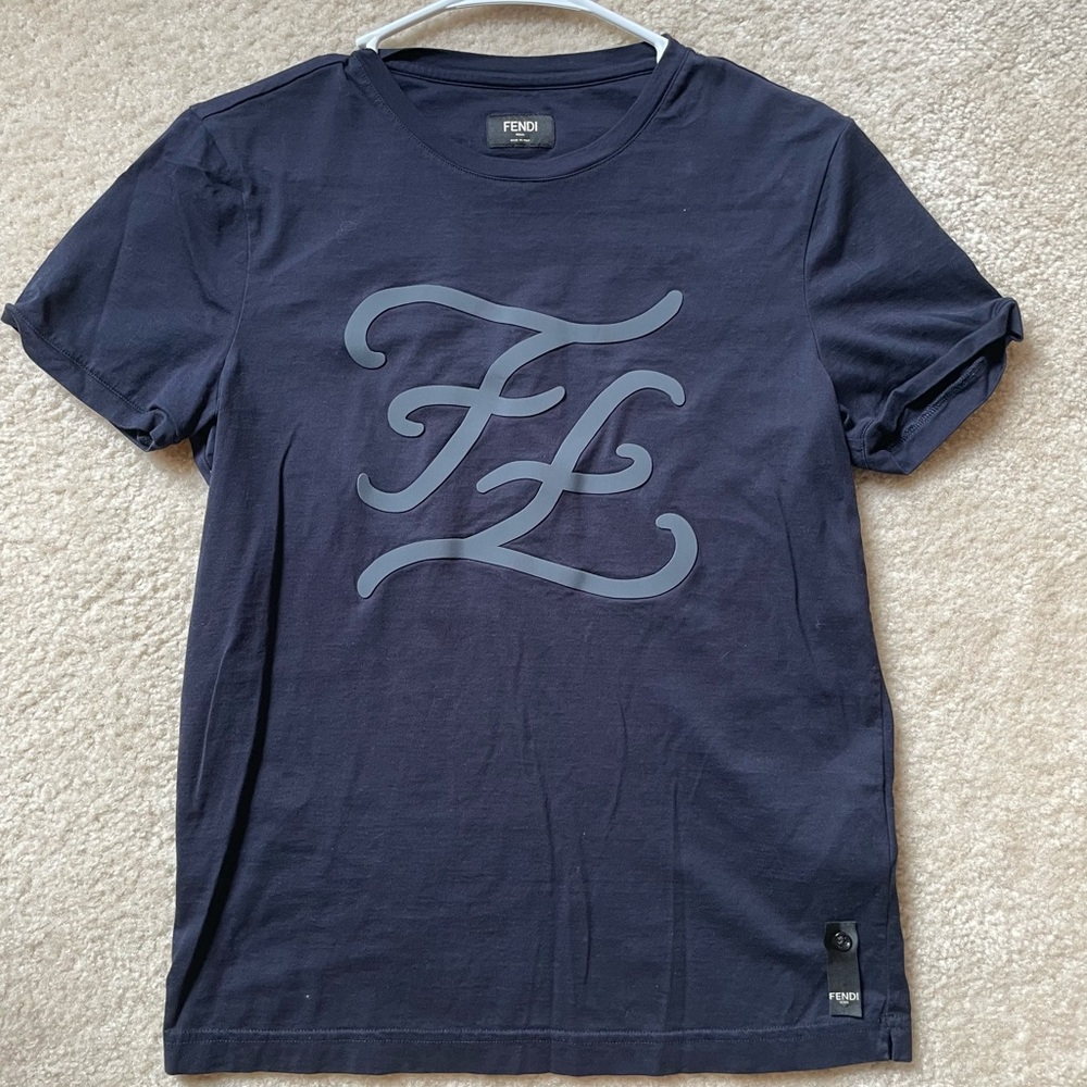 Fendi T